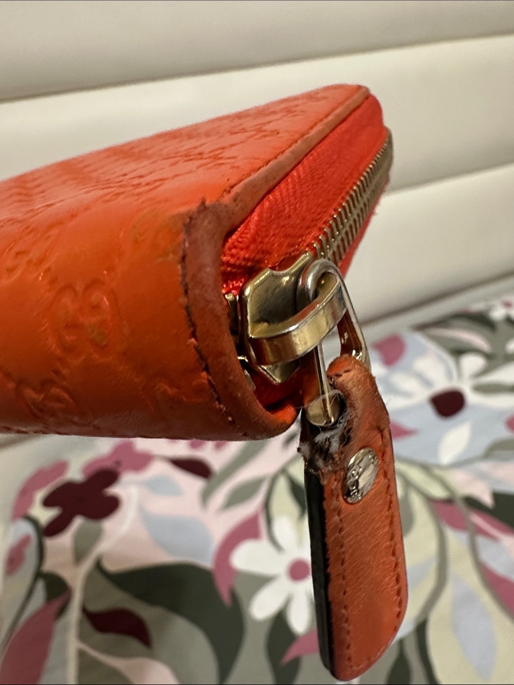 Gucci Orange Quilted Leather Zip Wallet - Picture 5 of 13